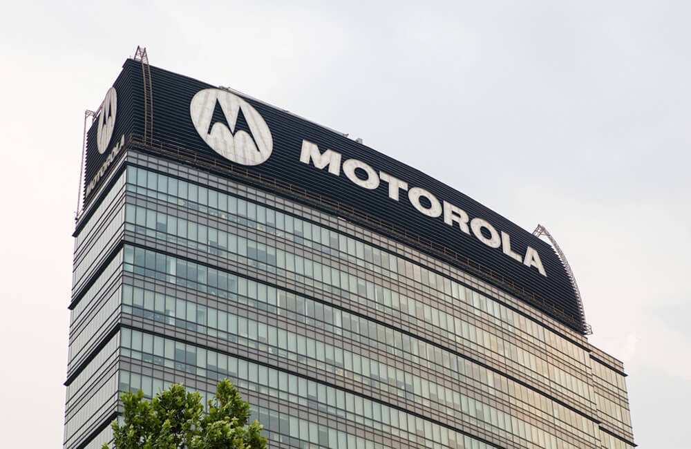 Motorola Mobility Holdings Inc © tests / Shutterstock.com