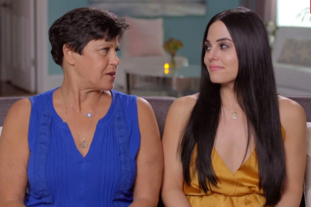 TLC’s ‘sMothered’ Episode 3 sneak peek: Mom crashes a date