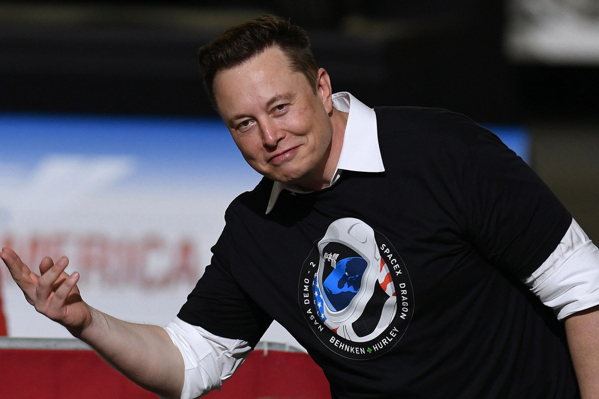 Elon Musk Keeps Climbing List Of Worlds Wealthiest People 3354