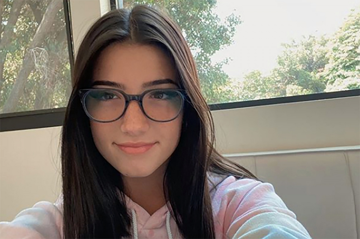 TikTok Star Charli DAmelio Reveals Eating Disorder