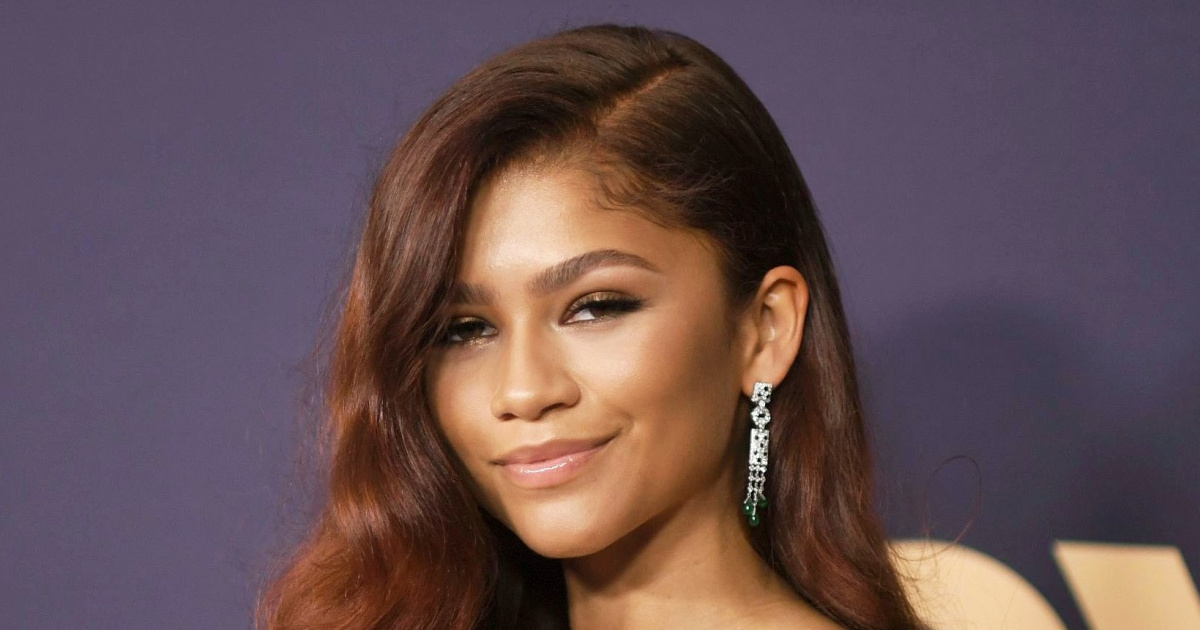 Zendaya Empowers and Inspires in Critics’ Choice SeeHer Speech