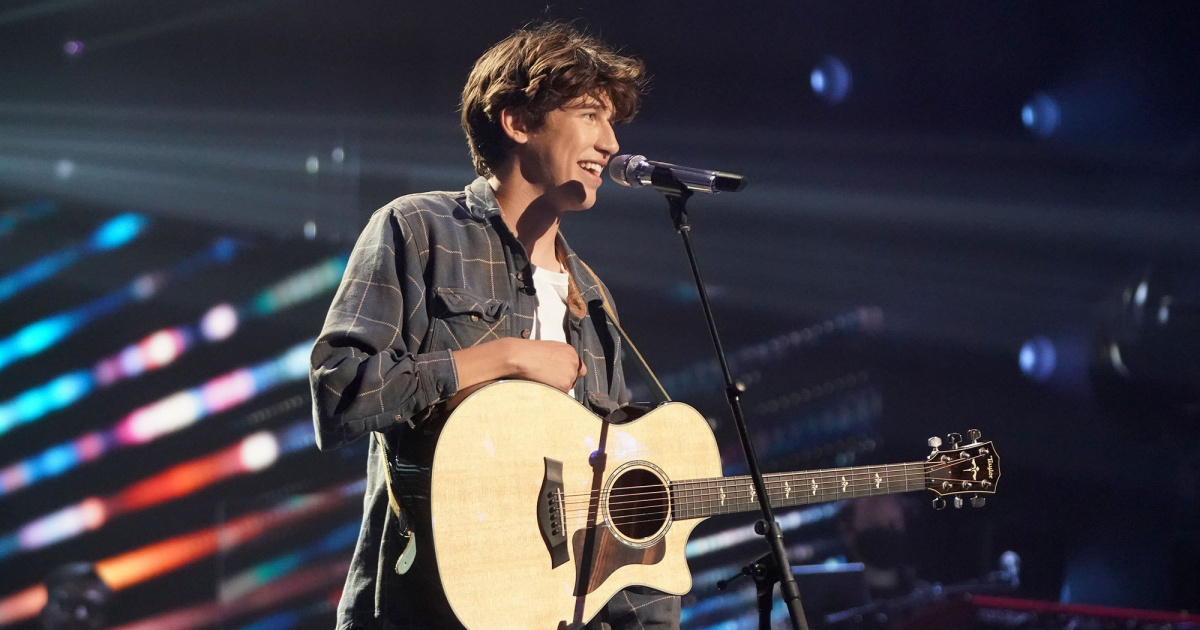 Why Wyatt Pike Dropped Out of 'American Idol' After Making It to the Top 12(02)
