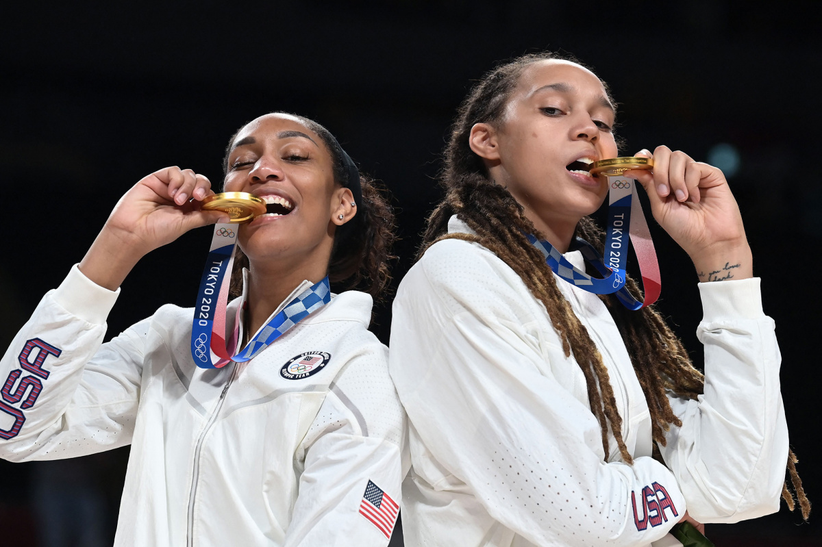 US storms back to edge China for most gold medals at 2020 ...