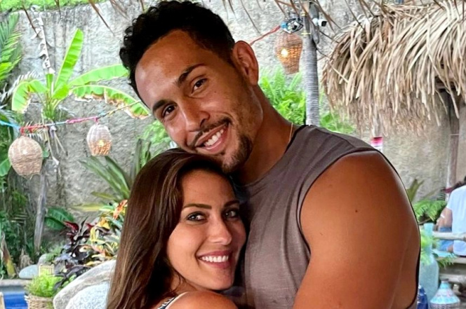 BiP's Thomas Jacobs Jokes About GF Becca Kufrin 'Charging Through Red Flags'